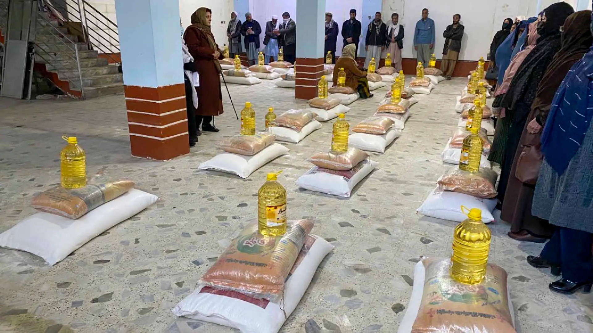 Food distribution for Afghan families